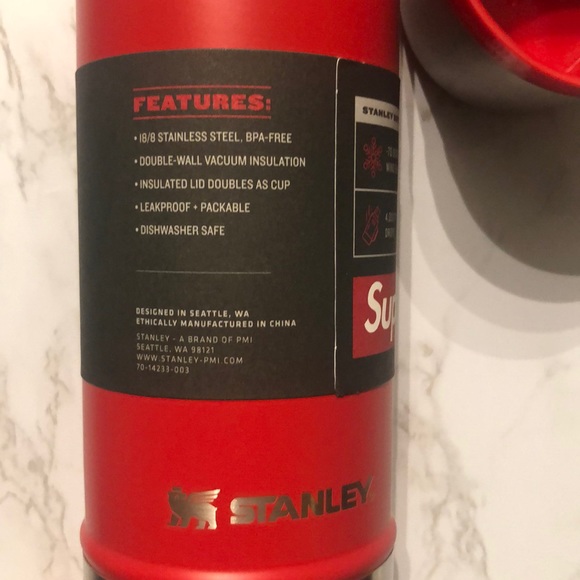 NWT Supreme Stanley Vacuum Insulated Bottle, 20 oz - Picture 8 of 12
